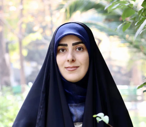 فاطمه کریم نژاد